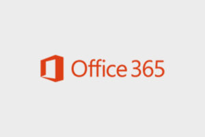 את הלוגו של Office 365 בצבע כתום על רקע בהיר.